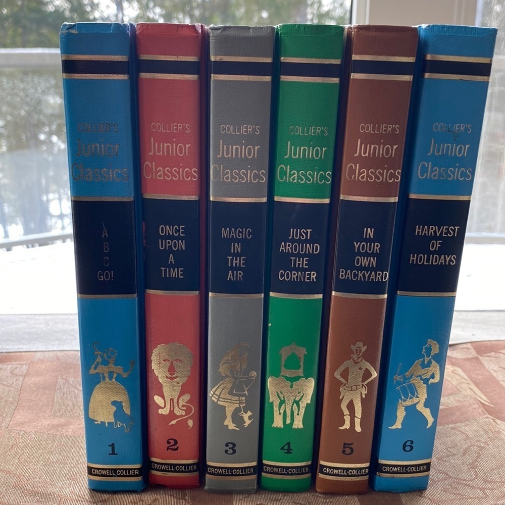 Junior Classics Set - Multicolor Decorative Book Spines